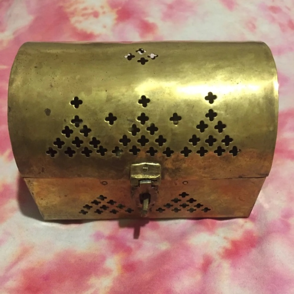 Vintage Cricket box